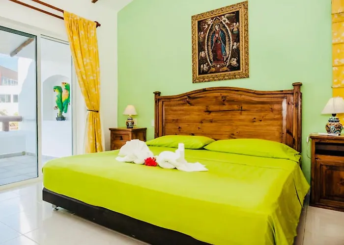 Villa Gorgeous 22 People With Pool Playacar Phase 2